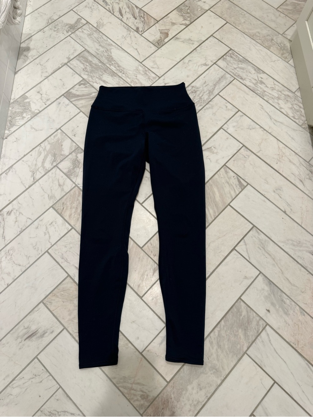 ALO Yoga Navy Leggings